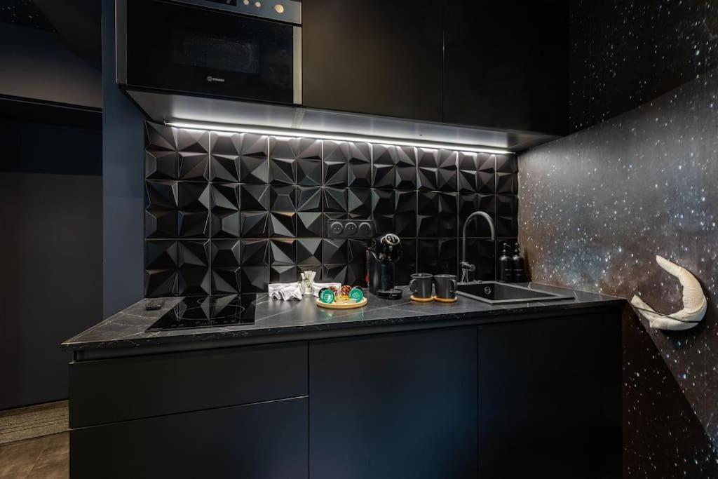 Galaxy La Tete Dans Les Etoiles Apartment Riom Luaran gambar