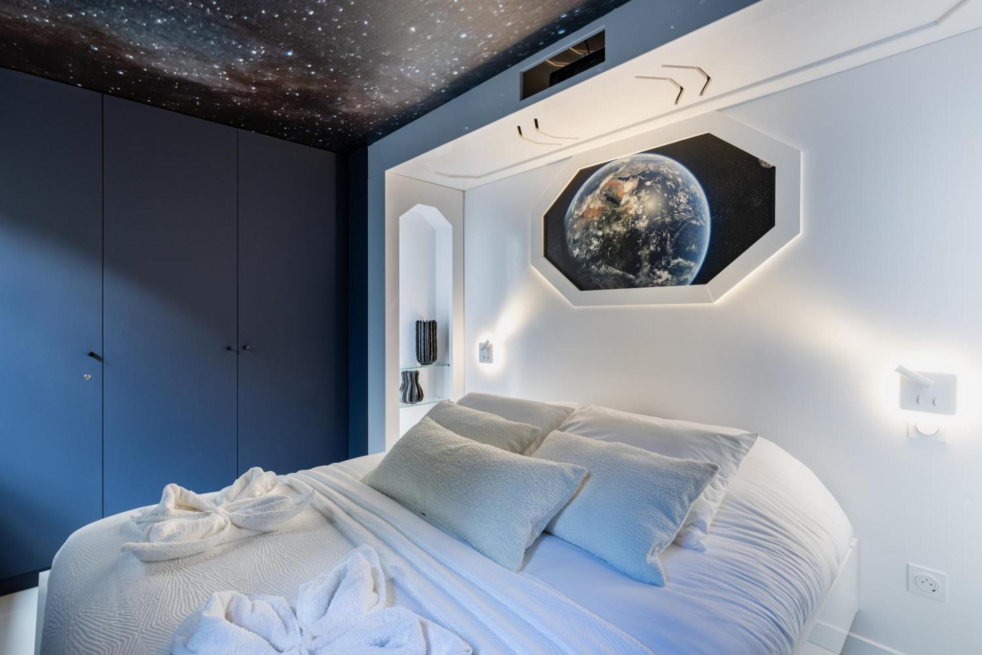 Galaxy La Tete Dans Les Etoiles Apartment Riom Luaran gambar